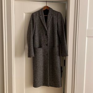 Long womens classic style coat.